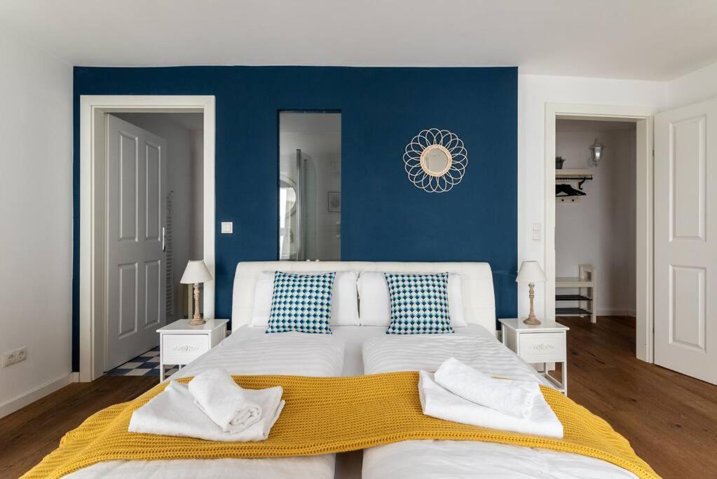 Cozy 1Br Duplex Near Center By Hm Appartement Wenen Buitenkant foto